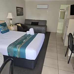 https://crows-nest-motel.queenslandhotels.net